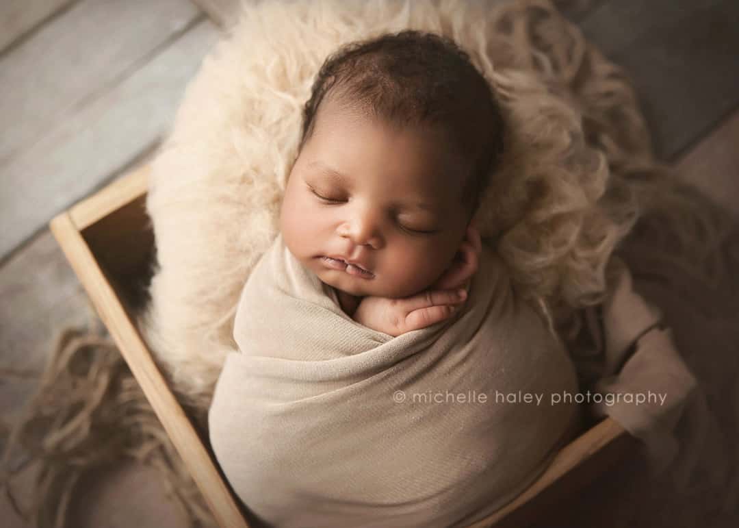 Snellville newborn photographer
